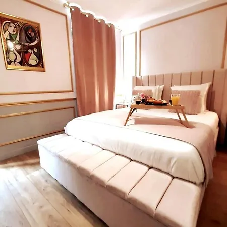 Da Vinci Montmartre Aircon Appartamento *