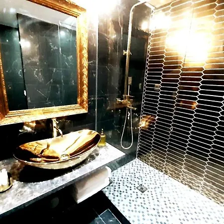 Da Vinci Montmartre Aircon Parigi