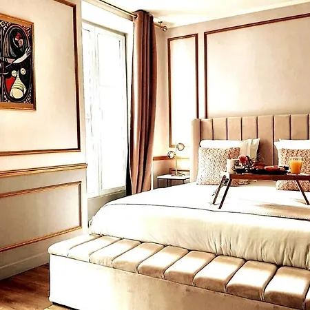 Appartamento Da Vinci Montmartre Aircon *